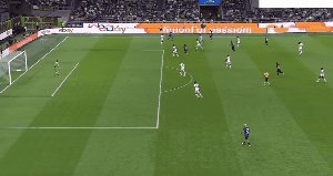 【意甲】国际米兰2比2卡利亚里 下轮德比取胜就夺冠